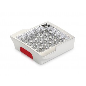 الوحدة الحمراء من نوفىه ملتي كير للعناية بالبشرة