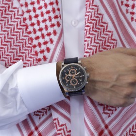 أوماكس – ساعة الجلد الأزرق
